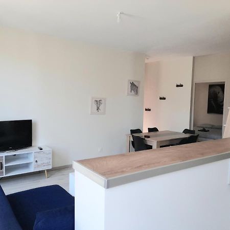 Le Scandinave Apartment Жоани Екстериор снимка